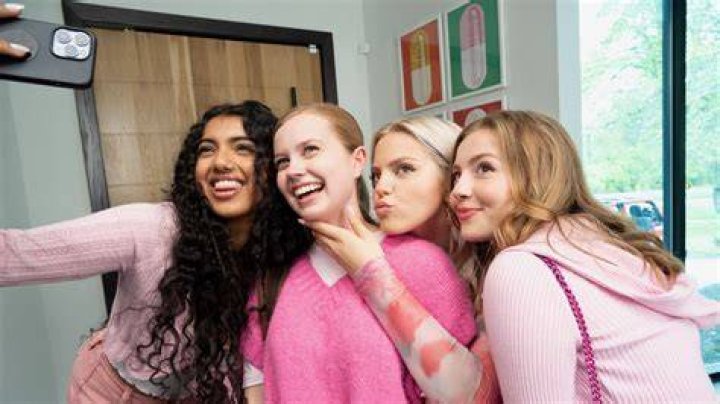 ‘Glee’ star Lea Michele was a mean girl 'from Day One,' says Samantha Ware