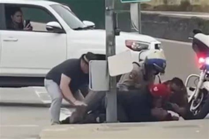 Good Samaritans rescue CHP officer from brutal beatdown