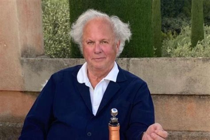 Graydon Carter on why he reads The New York Post every day
