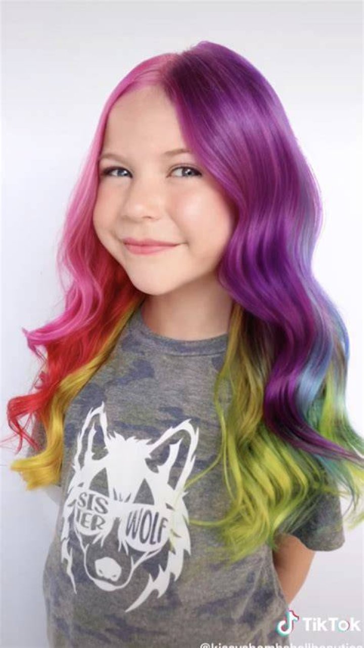 I'm getting trolled for dyeing a kid's hair rainbow colors
