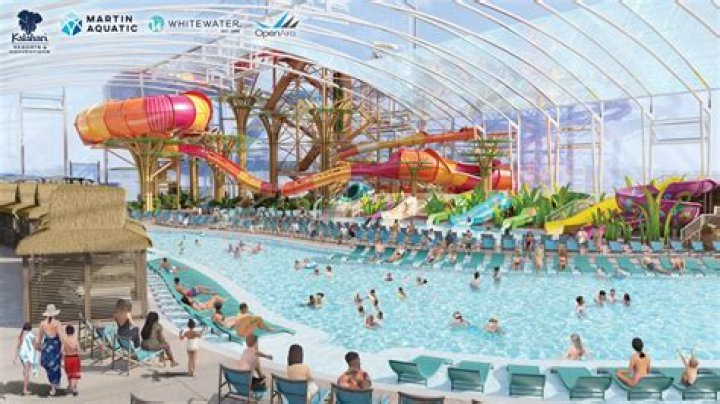 I was thrown out of waterpark for wearing a bikini that was ‘too sexy,’ mom claims