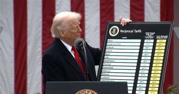 Internet blasts Trump's claim he won club tournament with 67