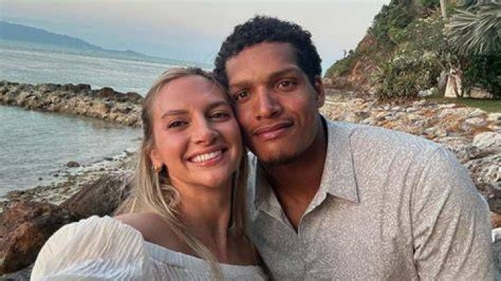 Isaac Rochell's wife posts 'emotional' video after Raiders release