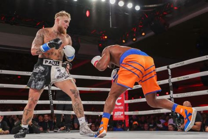 Jake Paul scores first-round knockout over Andre August