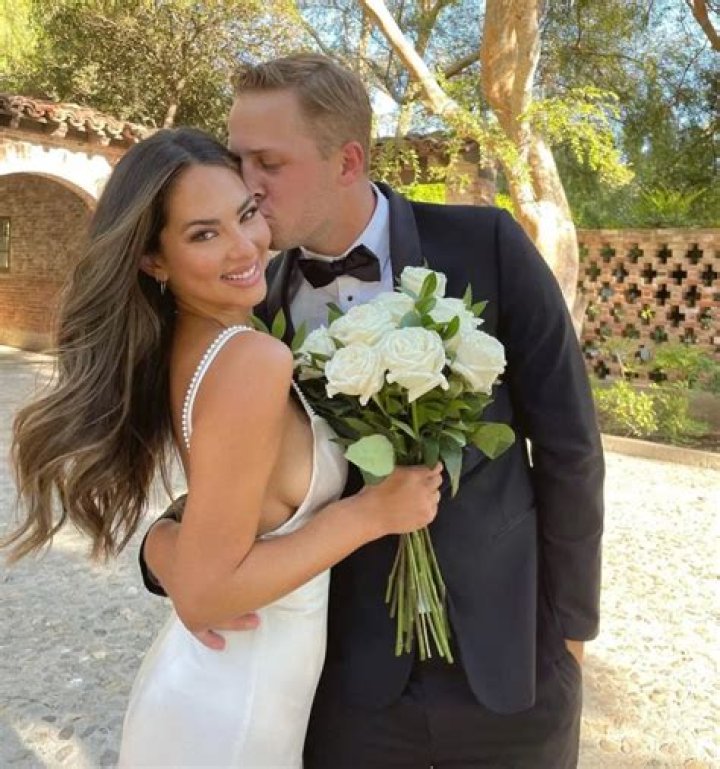 Jared Goff hits beach with model girlfriend Christen Harper