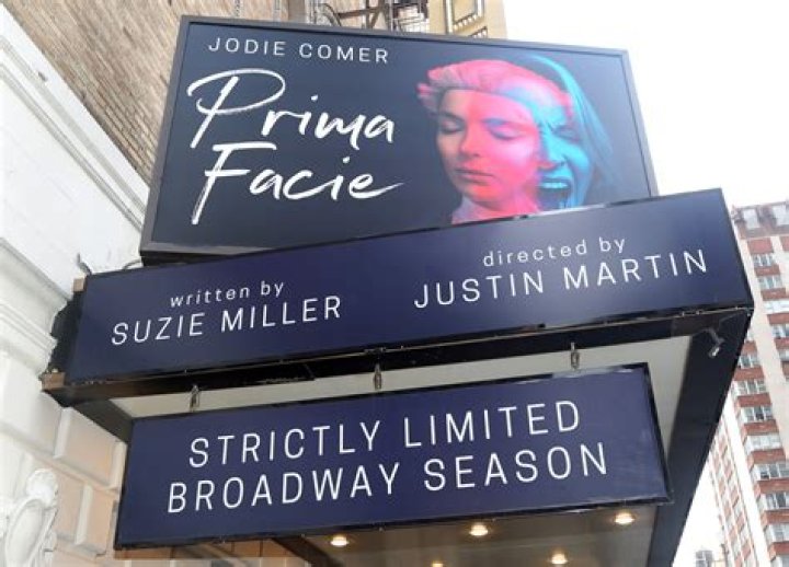 Jodie Comer stops Broadway show over NYC air: 'I can't breathe'