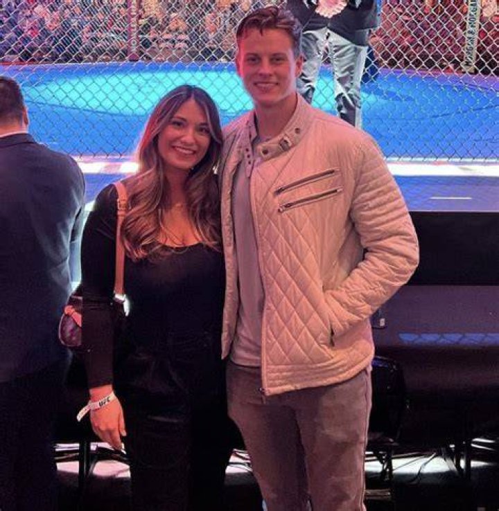 Joe Burrow, girlfriend step out for wedding during offseason