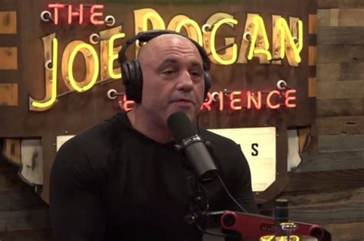 Joe Rogan references 14-year-old daughter in abortion debate
