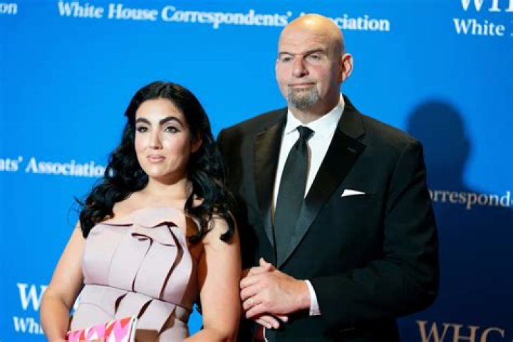 John Fetterman poses with wife for 'date night' after separation rumors