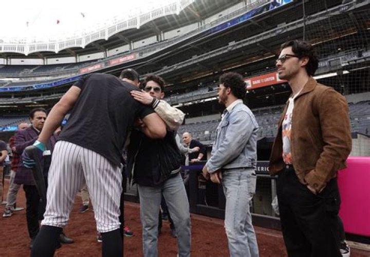 Jonas Brothers meet 'enormous' Aaron Judge at Yankee Stadium
