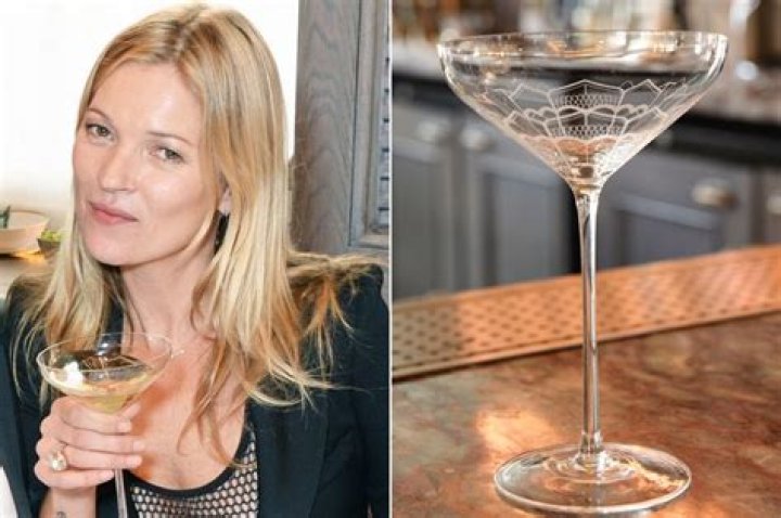 Kate Moss’ breast serves as mold for Champagne glass