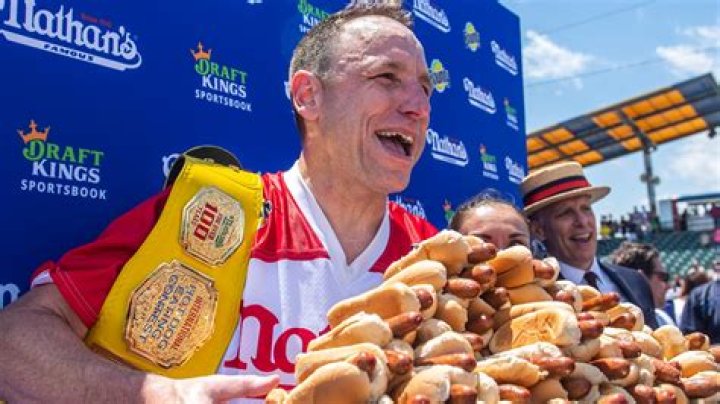 Kosher hot dog eating contest comes to Brooklyn