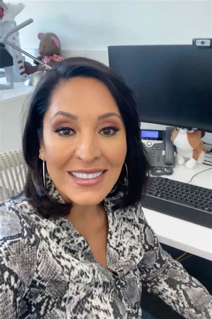 LA anchor Lynette Romero talks about former host Mark Mester