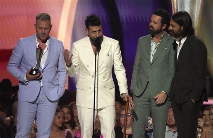 Lainey Wilson triumphs at Academy of Country Music Awards; Chris Stapleton wins top honor