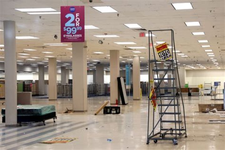 Last Sears in NY area shutting down, just 12 stores remain