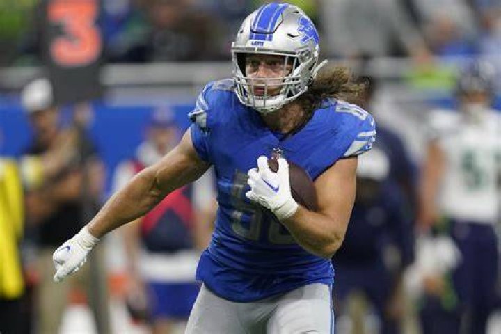 Lions send tight end T.J. Hockenson to Vikings