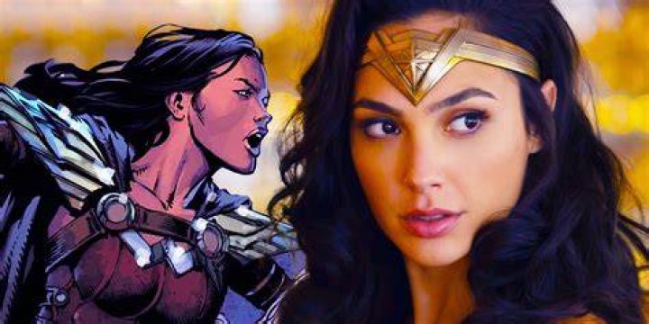 Lynda Carter defends Wonder Woman as 'a superhero for bisexuals'