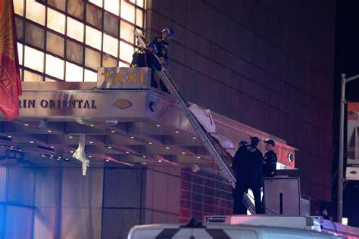 Man jumps to his death from roof of NYC's ritzy Mandarin Oriental Hotel