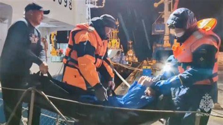 Man rescued after 3 days at bottom of the ocean