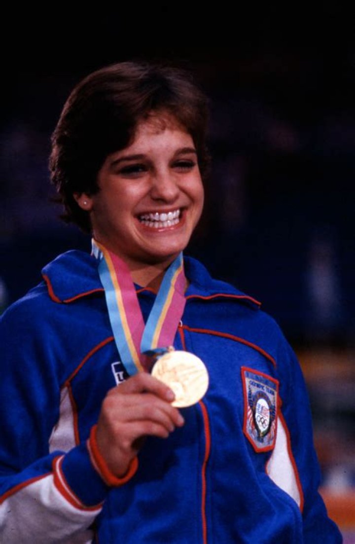 Mary Lou Retton breaks silence over scary pneumonia battle