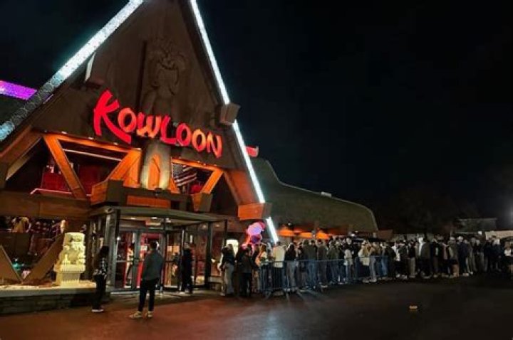 Massachusetts Brawl breaks out at Kowloon Restaurant in Saugus