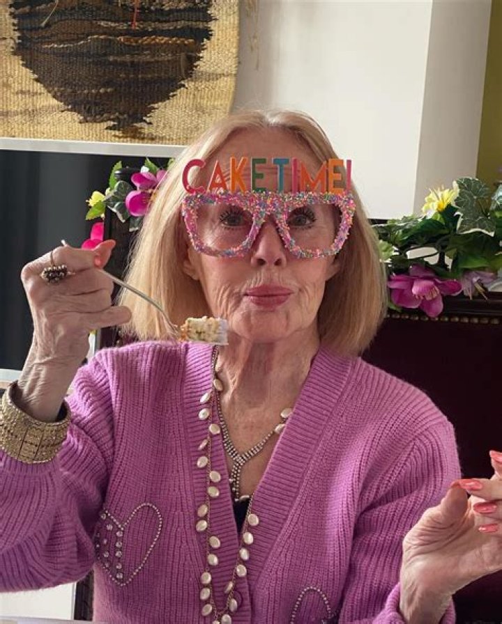 Melanie Griffith posts rare photo of mom Tippi Hedren on 94th birthday