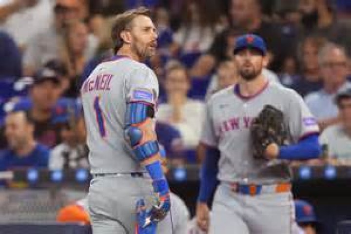 Mets' Jeff McNeil sees hitting streak snapped vs. Braves