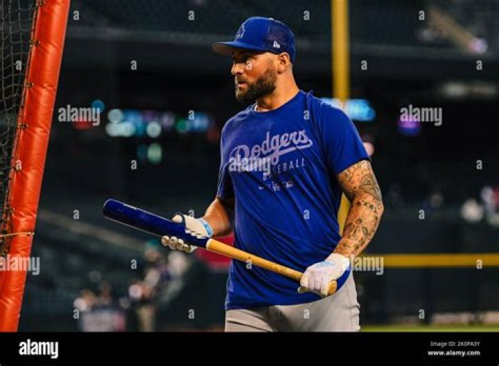 Mets' Kevin Pillar could start activities Monday after surgery
