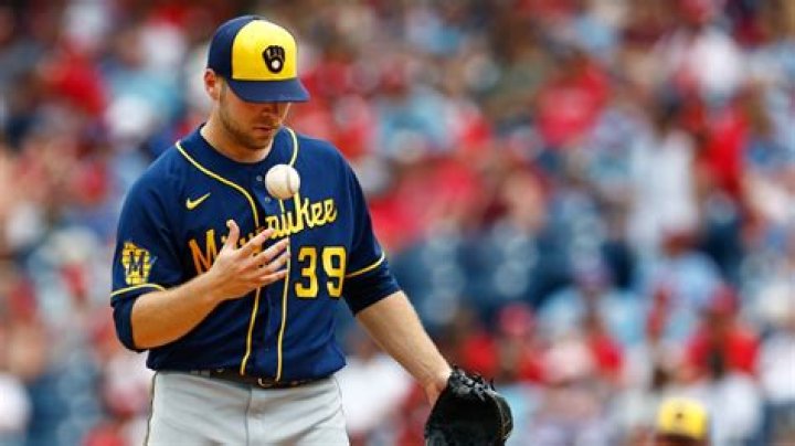 MLB odds, picks, best bets
