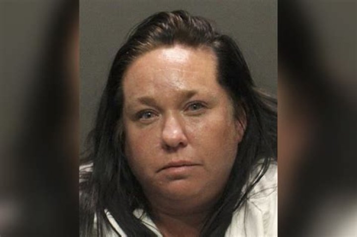 Mom, grandmother face murder charges after girl dies with lice