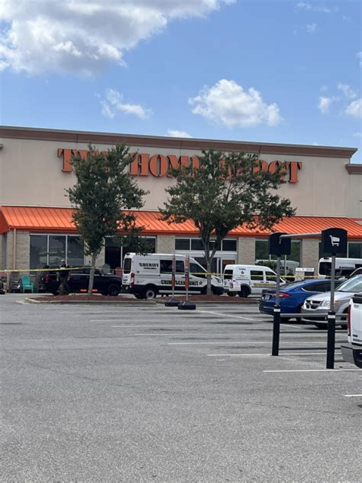 Mom helped Eric Agee plan Florida Home Depot murder: cops