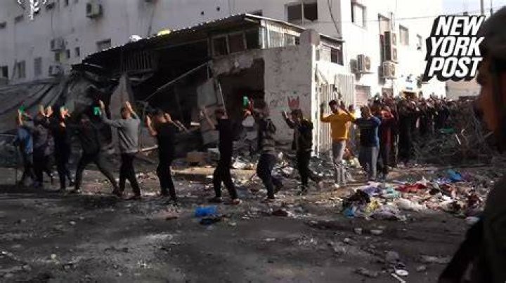 Moment IDF soldiers capture 70 armed Hamas terrorists