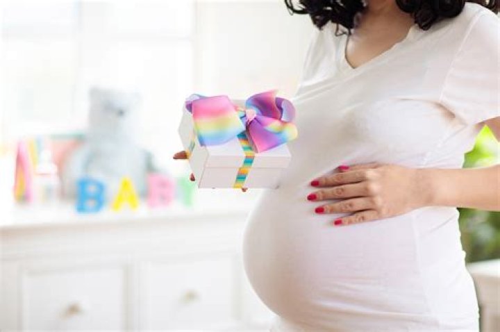 My friend miscarried, I want my baby shower gift back