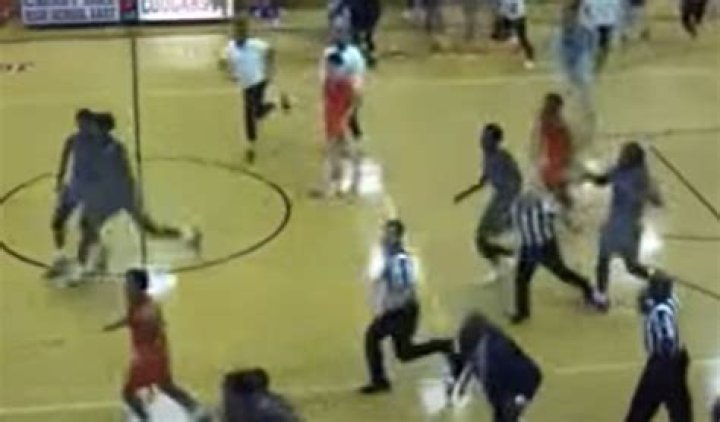 New Jersey high school basketball game halted after melee