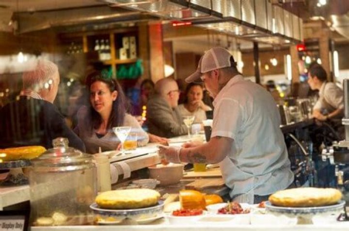 New tapas eatery Boqueria brings downtown feel to UES