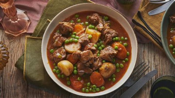 New Yorker cooks 'medieval' stew for 33 days — and counting 