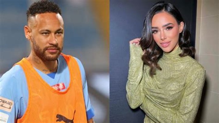 Neymar's girlfriend's rumored rules that allow soccer star to cheat