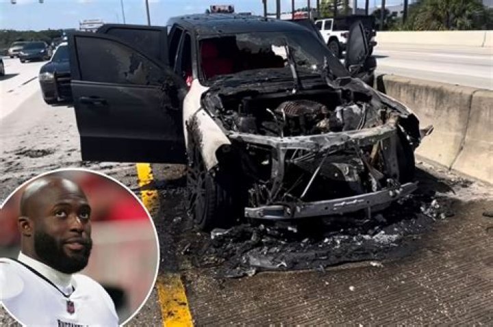 NFL star Leonard Fournette’s car catches ‘on fire’ while he’s driving it