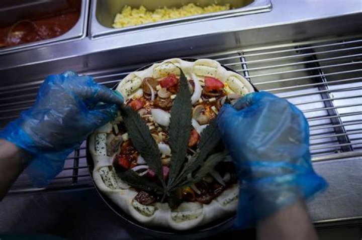 NY weighs giving pizza joints, other eateries OK to sell cannabis-infused food