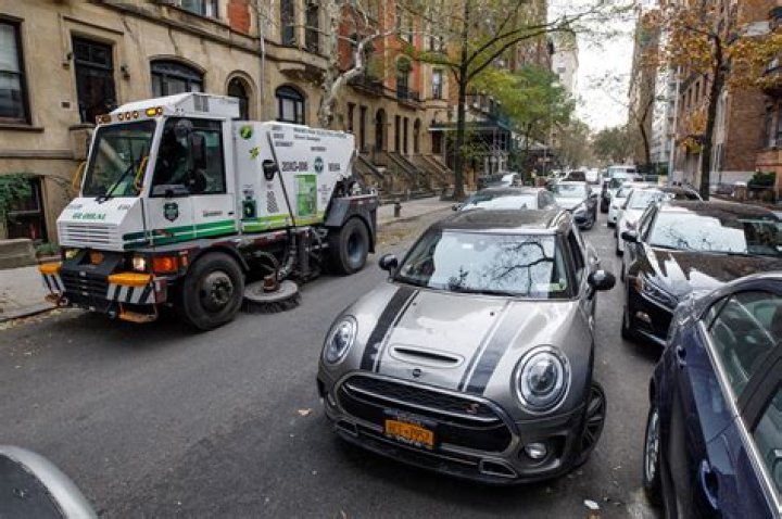 NYC motorists fume over alternate-side parking amid coronavirus outbreak