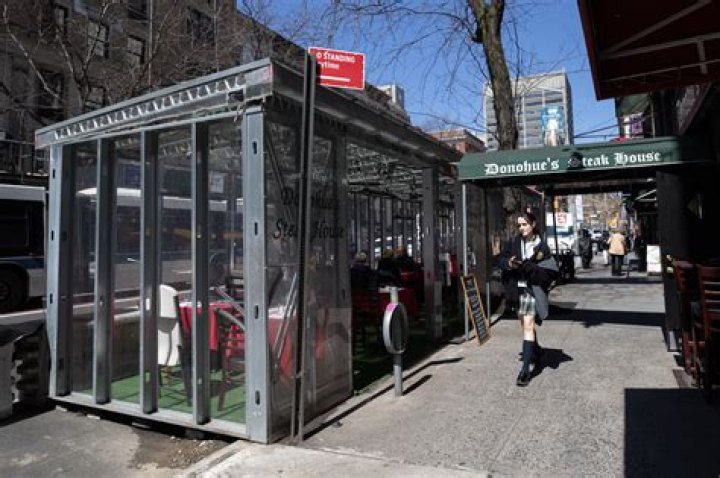 NYC restaurant owners slam new street shed rules