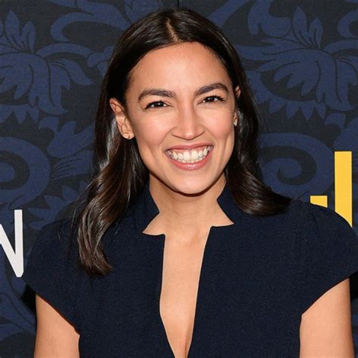 Ocasio-Cortez invites woman who confronted Jeff Flake to State of the Union