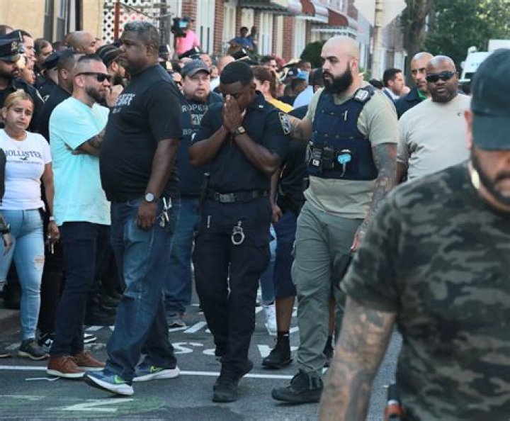 Off-duty cop, father shot in NYC domestic dispute, at least one dead