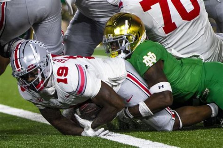 Ohio State stuns Notre Dame with late TD plunge with 1 second left
