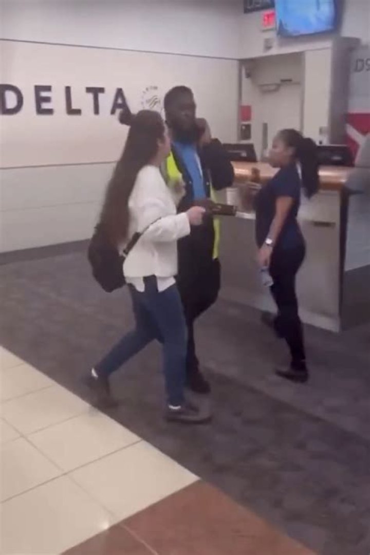 Ohio woman arrested at Atlanta's International Airport for spraying fire extinguisher at airport employees