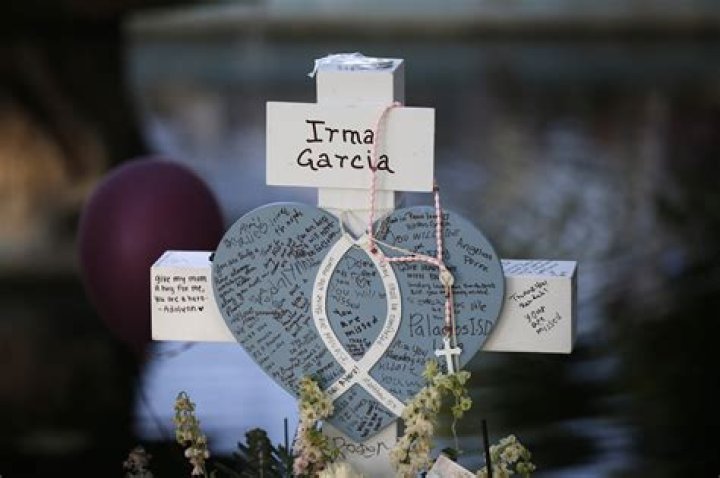 Orphaned daughter of Texas teacher Irma Garcia pens tribute