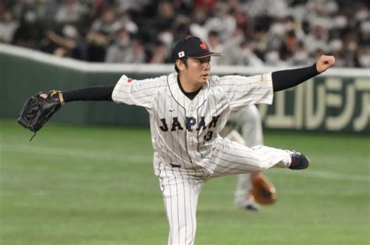 Padres sign Japanese reliever Yuki Matsui to rare five-year MLB deal