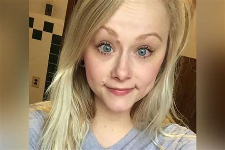 Pair charged with murder of missing Tinder date