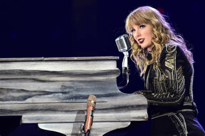 Pet Shop Boys’ Neil Tennant slams Taylor Swift’s ‘disappointing’ music: ‘No standout hits,’ popular thanks to tragic breakups