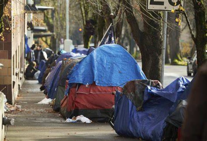 Portland homeless camps remain despite tent ban